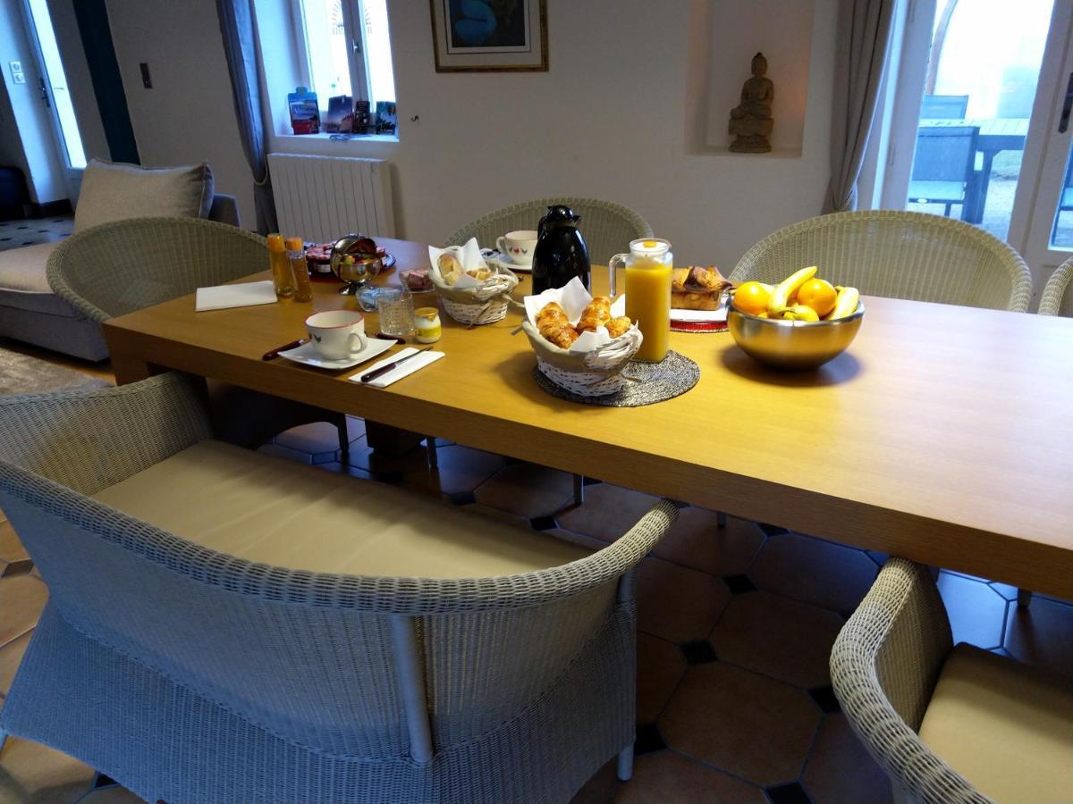 مبيت وإفطار Lassay-sur-Croisne Domaine Providence المظهر الخارجي الصورة